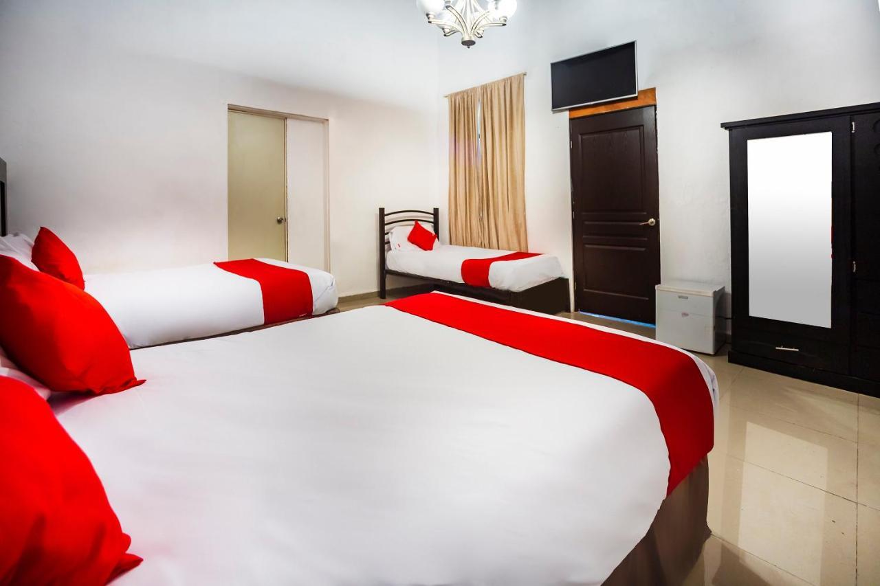 Hotel Mahu Monterrey Zewnętrze zdjęcie
