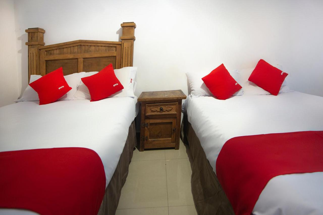 Hotel Mahu Monterrey Zewnętrze zdjęcie