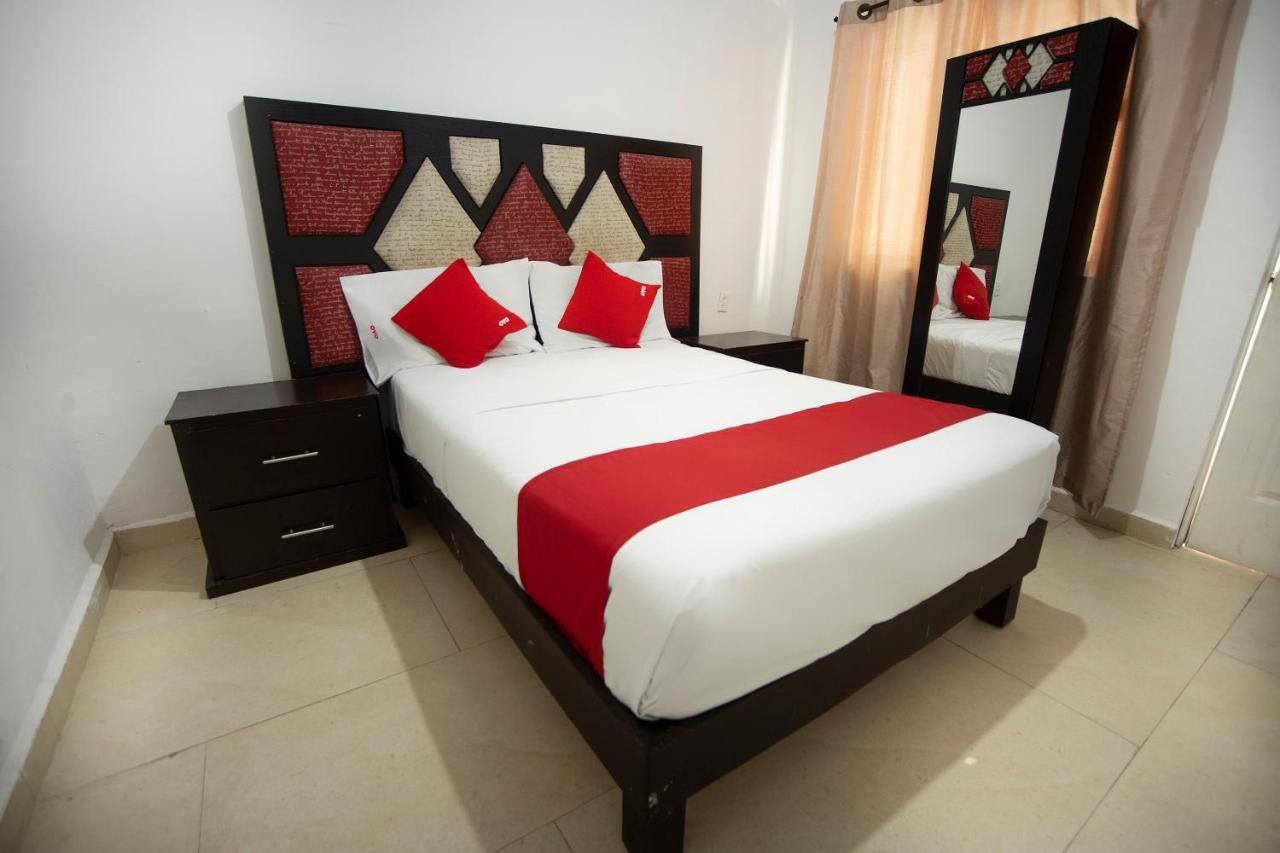 Hotel Mahu Monterrey Zewnętrze zdjęcie