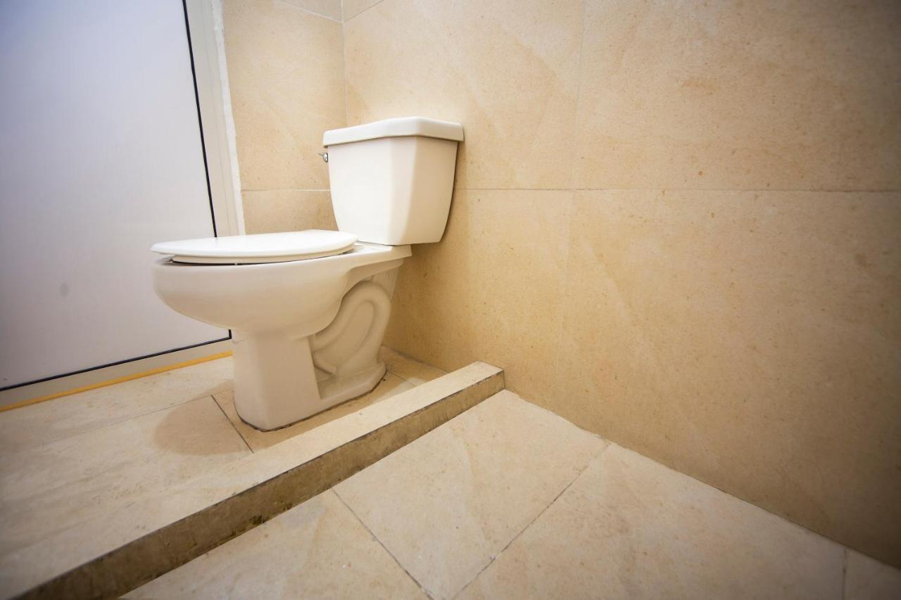 Hotel Mahu Monterrey Zewnętrze zdjęcie